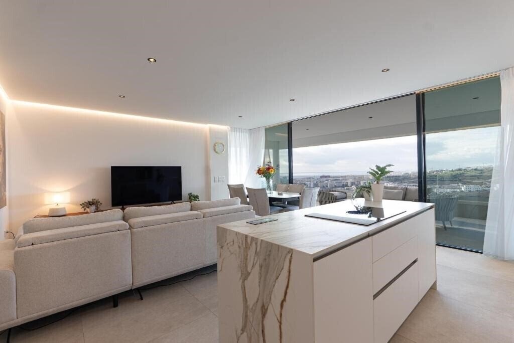 Фотографія Estepona Holiday Hills 4*