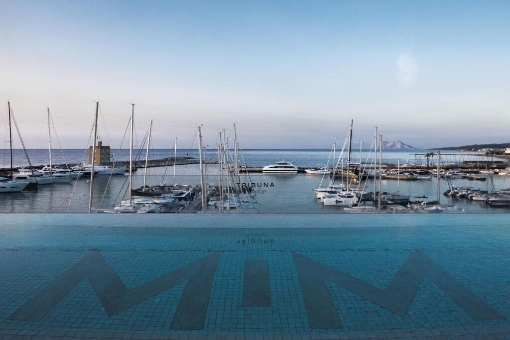 Отель MiM Sotogrande Melia Collection 5*