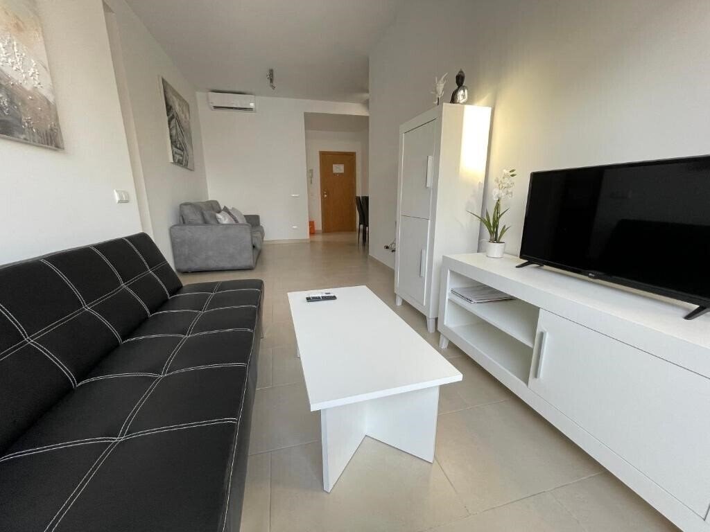 Готель Royal Suites Estepona 3*