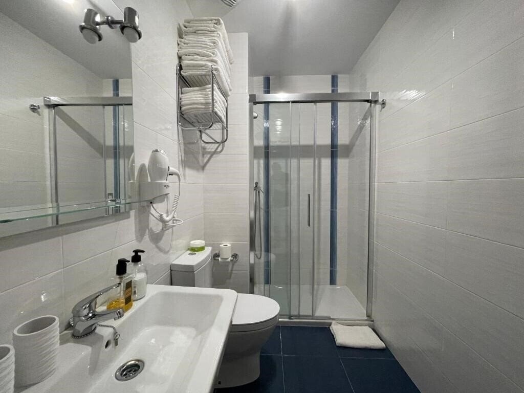 Фото Royal Suites Estepona 3*
