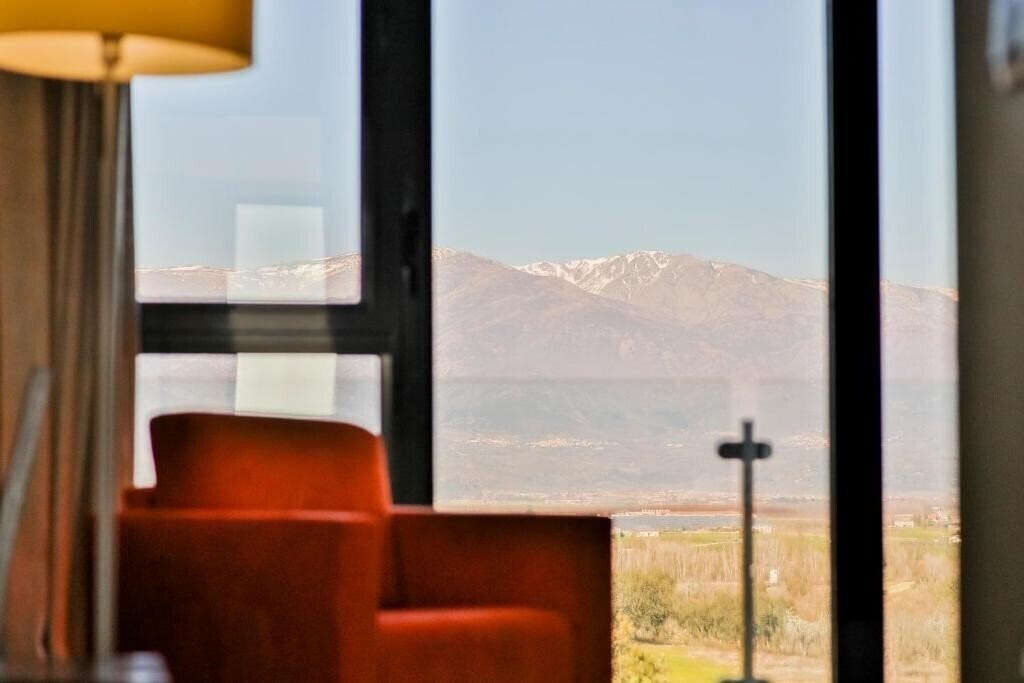 Готель Hospedium Hotel Valles De Gredos Golf (ex. Talayuela Golf, OYO Hotel Valles de Gredos Golf) 4*