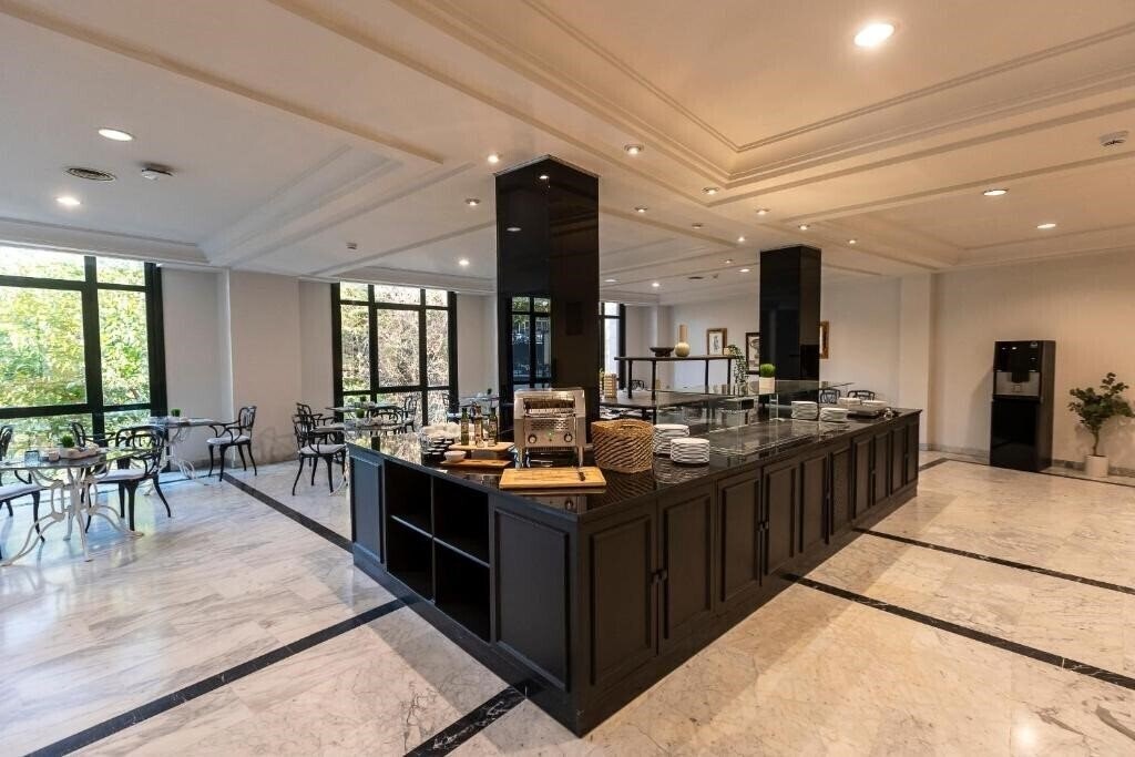 Картинка AZZ Merida Medea Hotel 4*
