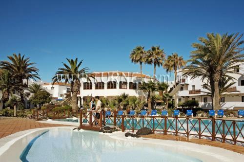 Фото Hesperia Bristol Apartamentos 3*