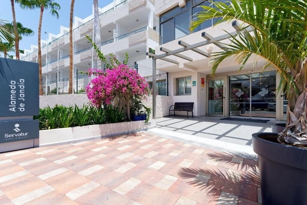 Отель Servatur Alameda de Jandia (ex. Alameda de Jandia) 3*