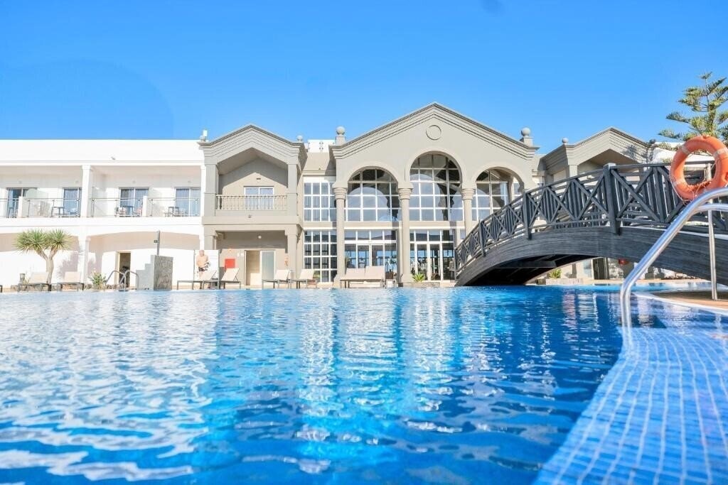 Фотография Coral Cotillo Reef 4*