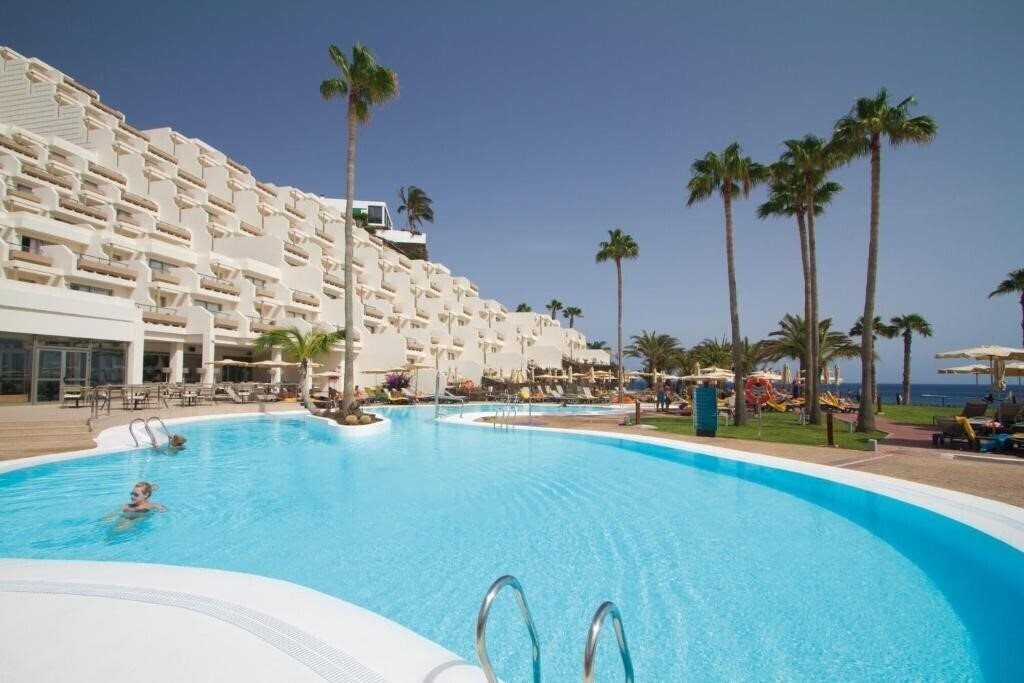 Зображення Hotel Riu Calypso - Adults Only 3*
