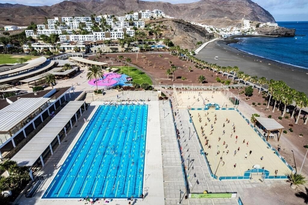 Фото Playitas Hotel 4*