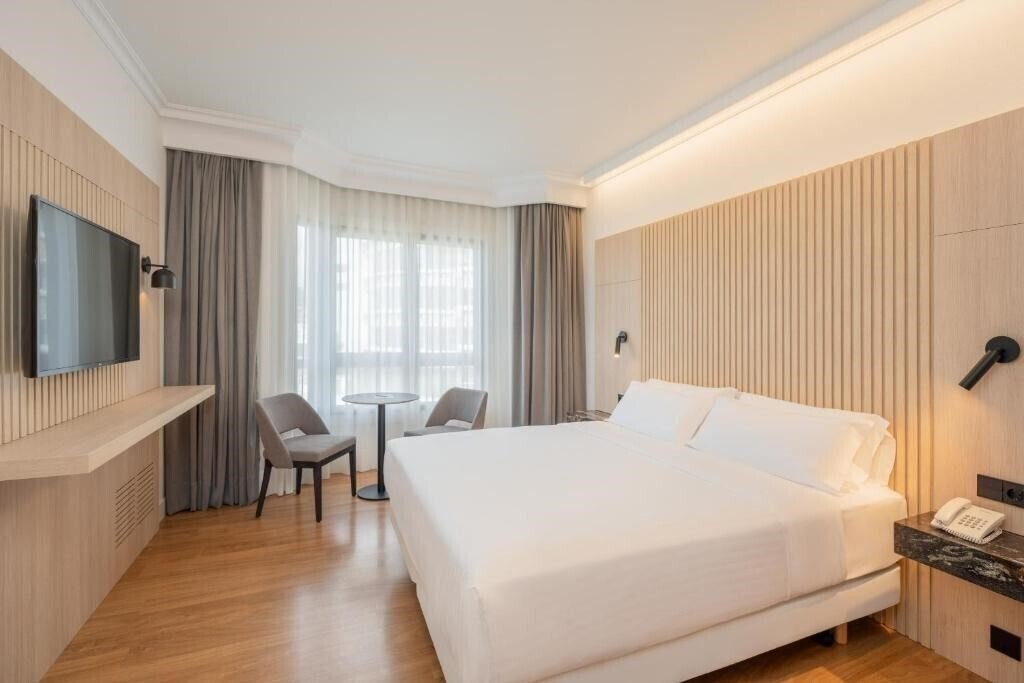 Фото Hotel Vigo Los Galeones Affiliated by Melia 4*