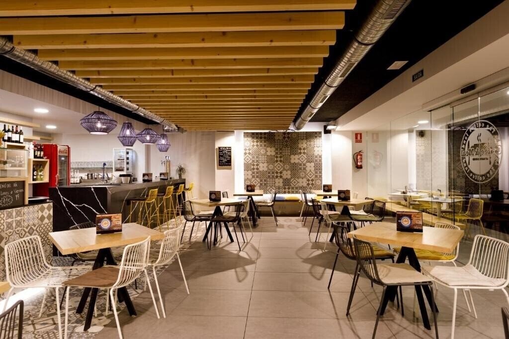 Изображение Hotel Val Convention 3*