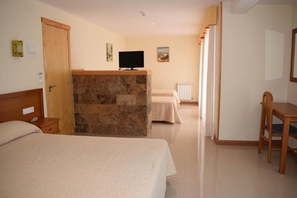 Фото Hotel Vida Playa Paxarinas 2*