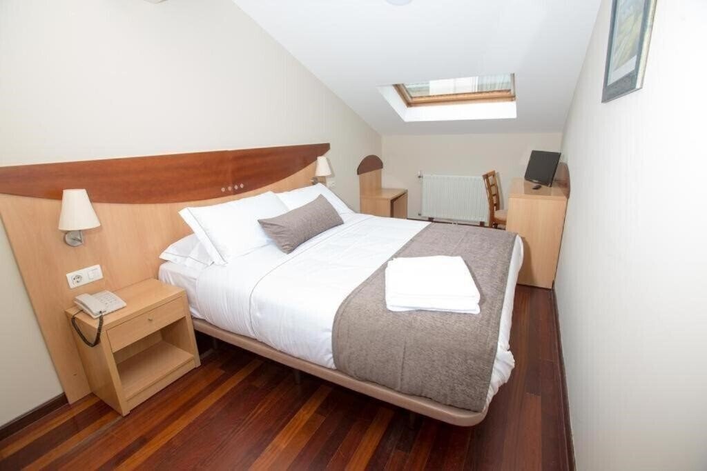 Фото Hotel Real Ferrol 1*