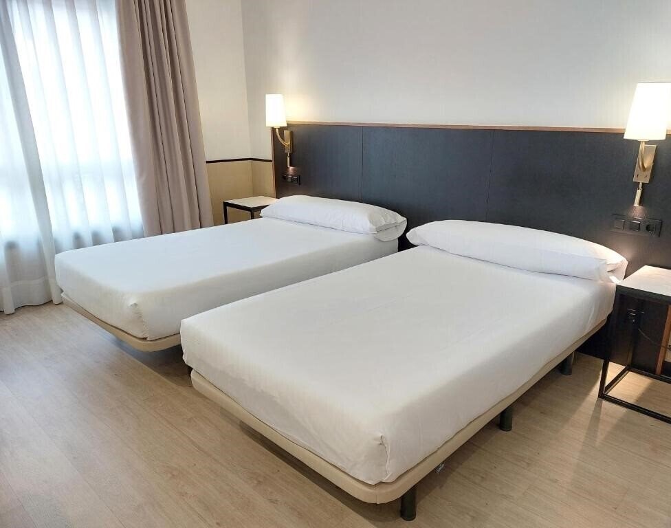 Фотографія Hotel Costa Atlantica 2*