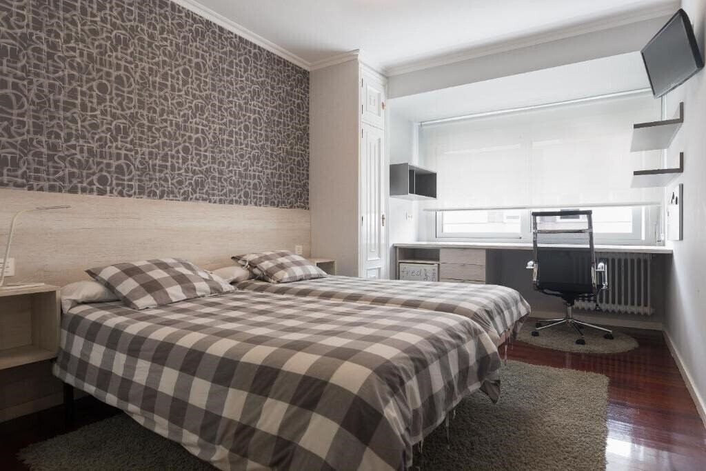 Готель Pension Residencia F&F 2*