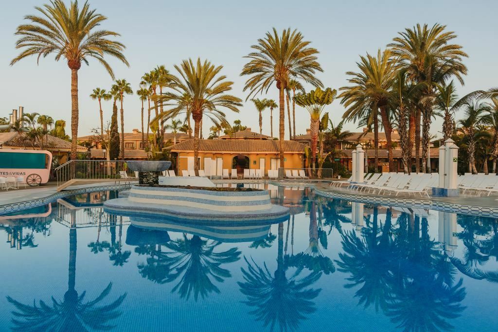 Готель Dunas Suites & Villas Resort 4*