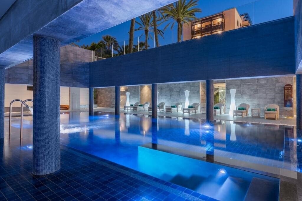 Картинка Santa Catalina, a Royal Hideaway Hotel 5*