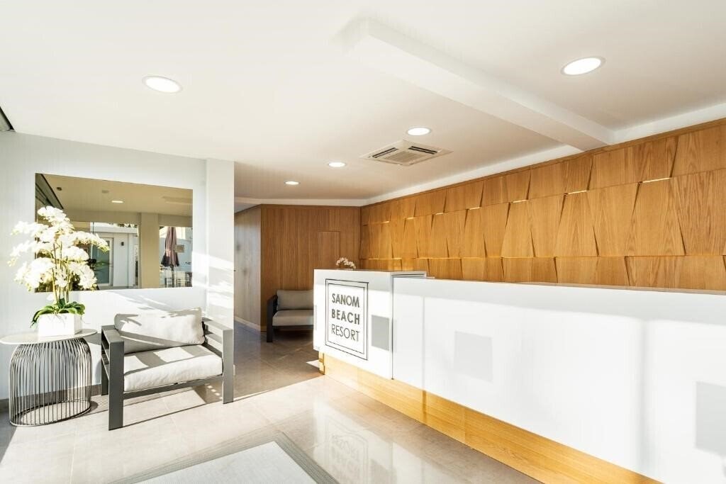 Изображение Hotel Sanom Beach Resort 4*