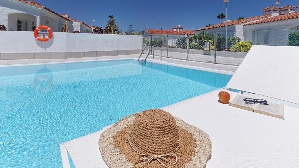 Картинка Adonis Bungalows 3*