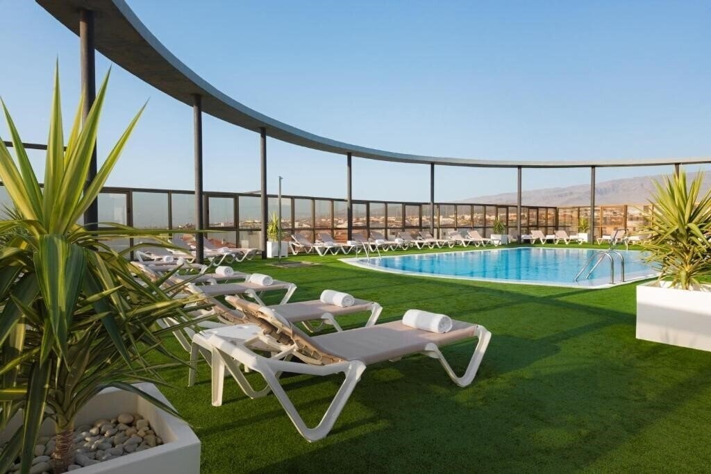 Готель Elba Vecindario Aeropuerto Business & Convention 4*
