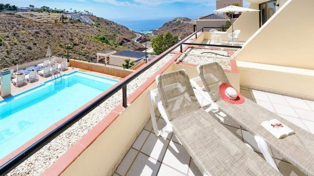 Готель Apartamentos Roslara 3*