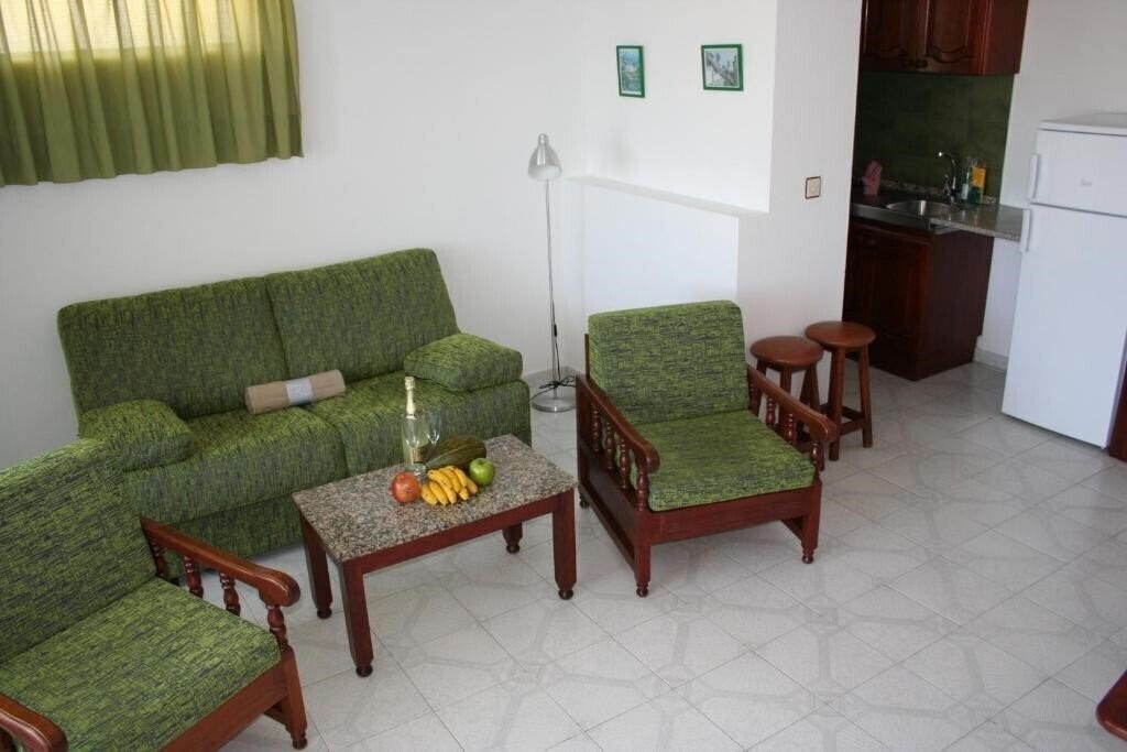 Отель Maba Playa Apartments 2*