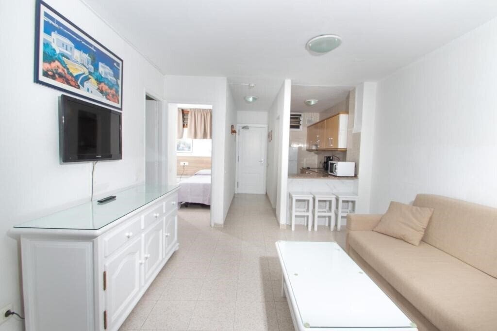 Фотографія Tamaragua Apartamentos (ex. Apartamentos Tamaragua) 2*