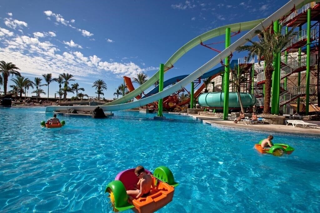 Картинка Livvo Costa Taurito & Aquapark (ex. Paradise Costa Taurito) 4*