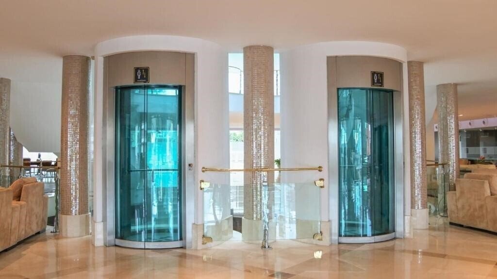 Фото AH Granada Palace 4*