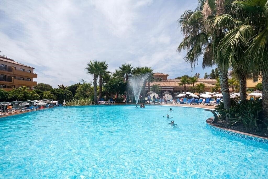 Отель Best Alcazar 4*