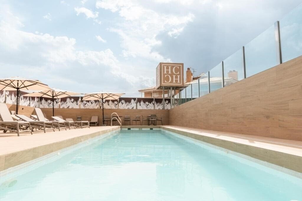 Отель Andalucia Center 4*