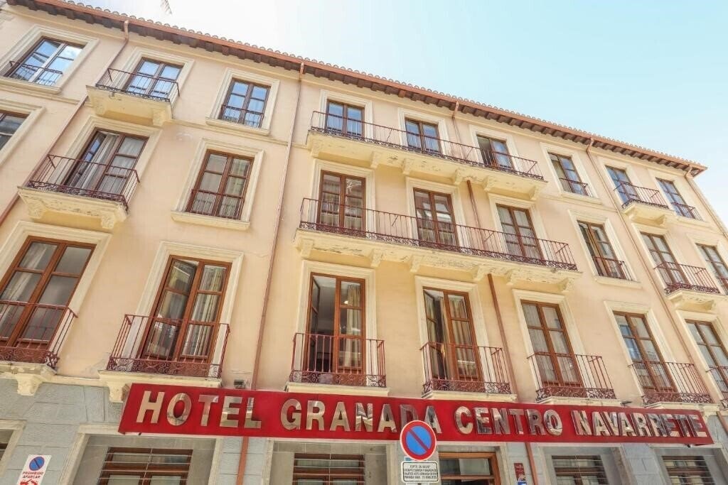 Картинка Granada Centro 2*