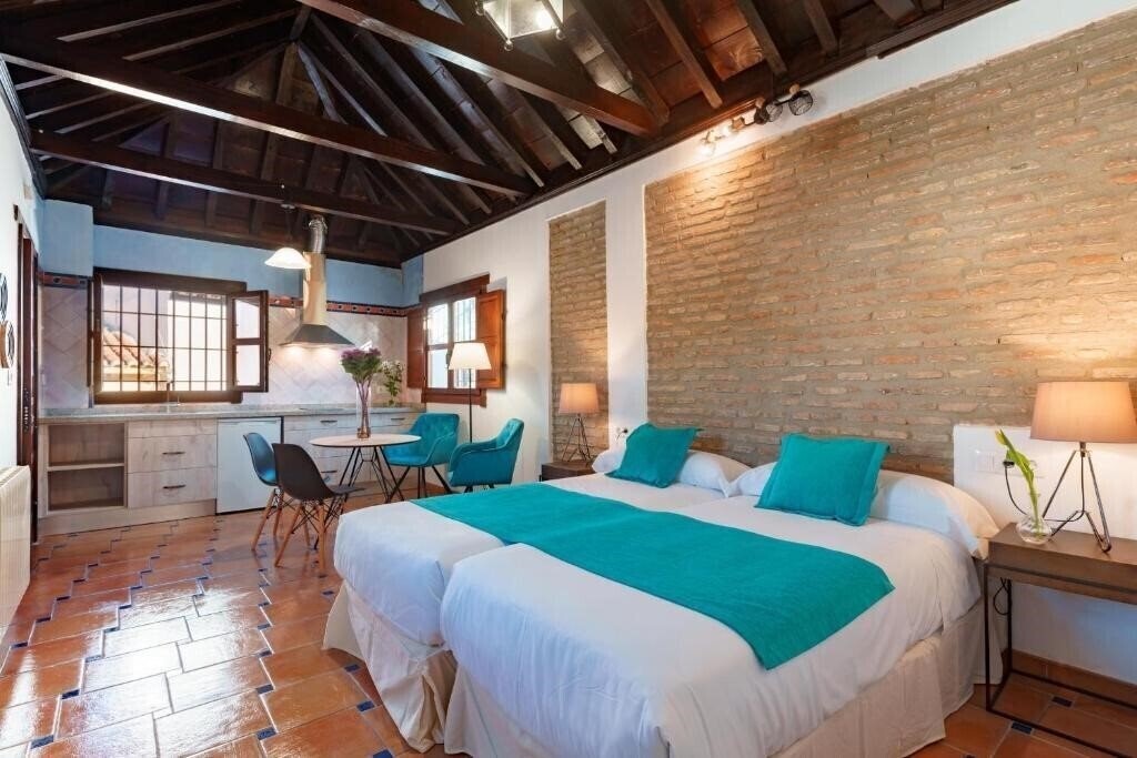 Готель Suites Casa De Las Columnas 3*