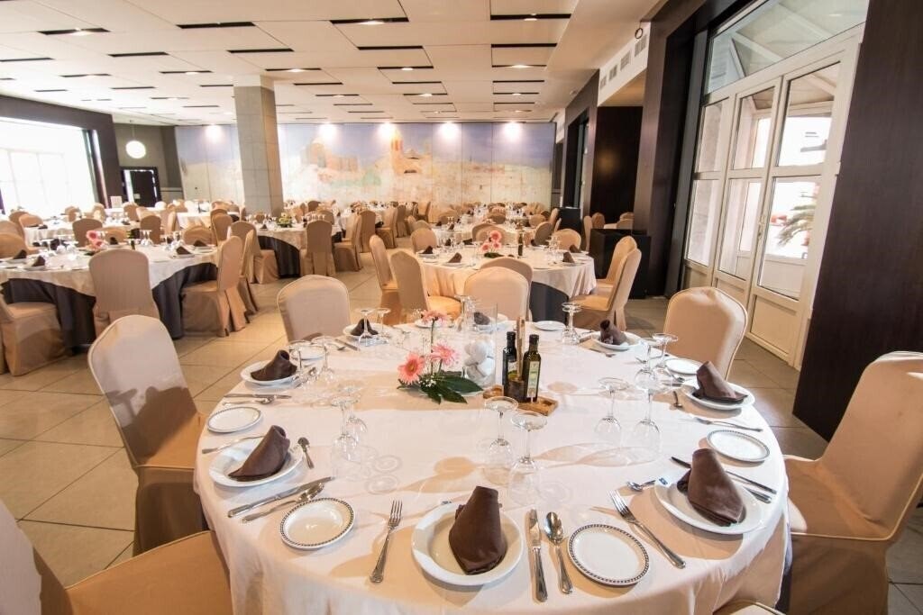 Картинка Abades Loja 3*