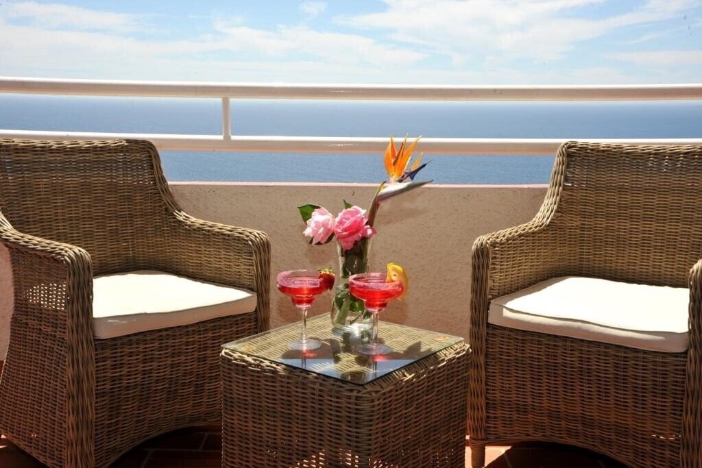 Картинка Hotel Salobrena Suites 3*