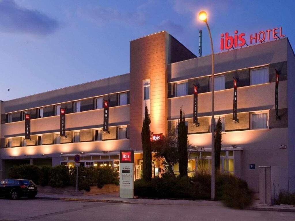 Картинка Ibis Granada 1*