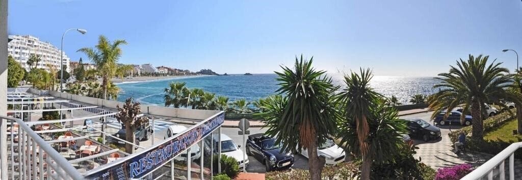 Отель Arrayanes Playa 3*