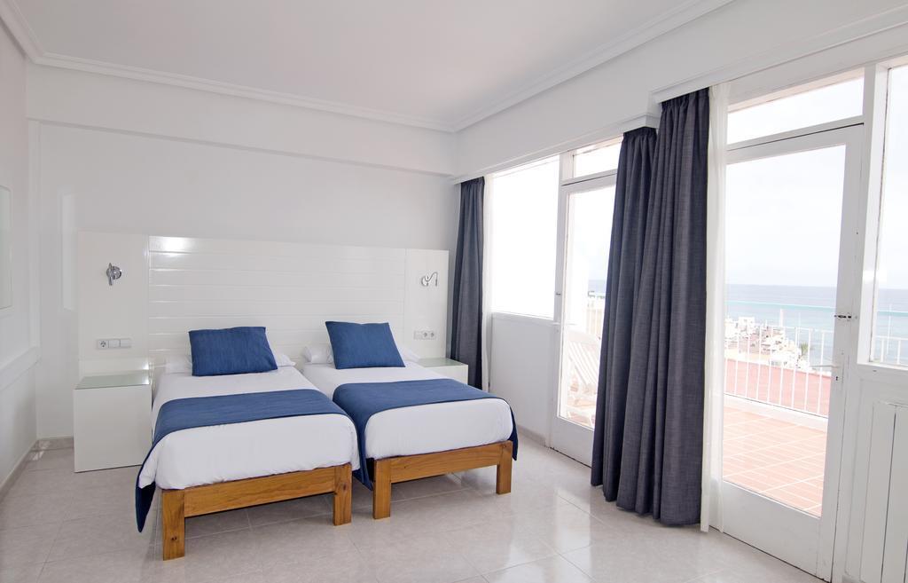 Готель Central Playa 3*