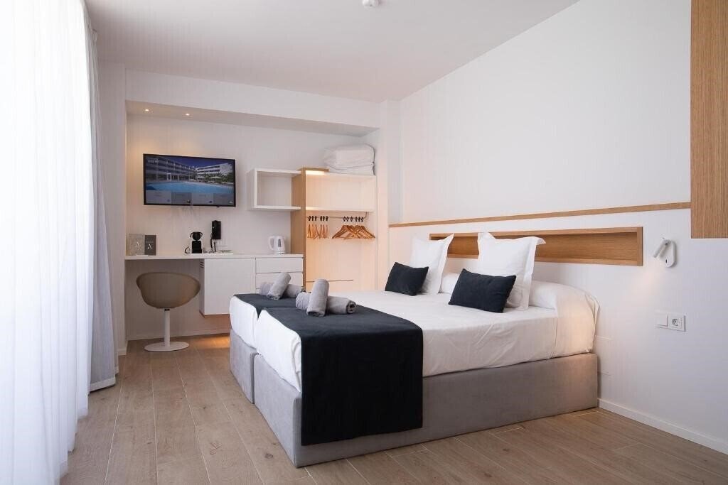 Фото Anfora Ibiza 4*