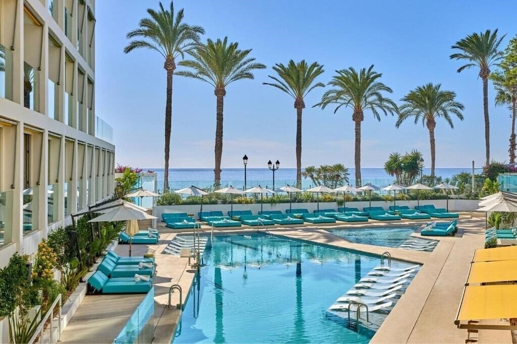 Фото W Ibiza 5*