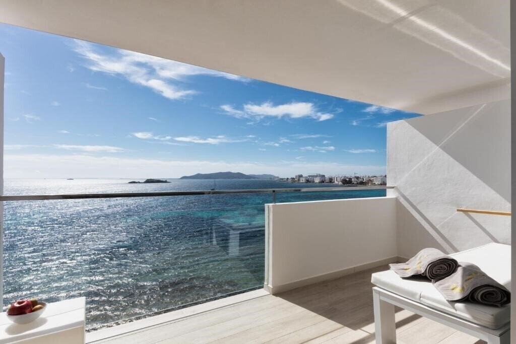 Картинка Sud Ibiza Suites 4*