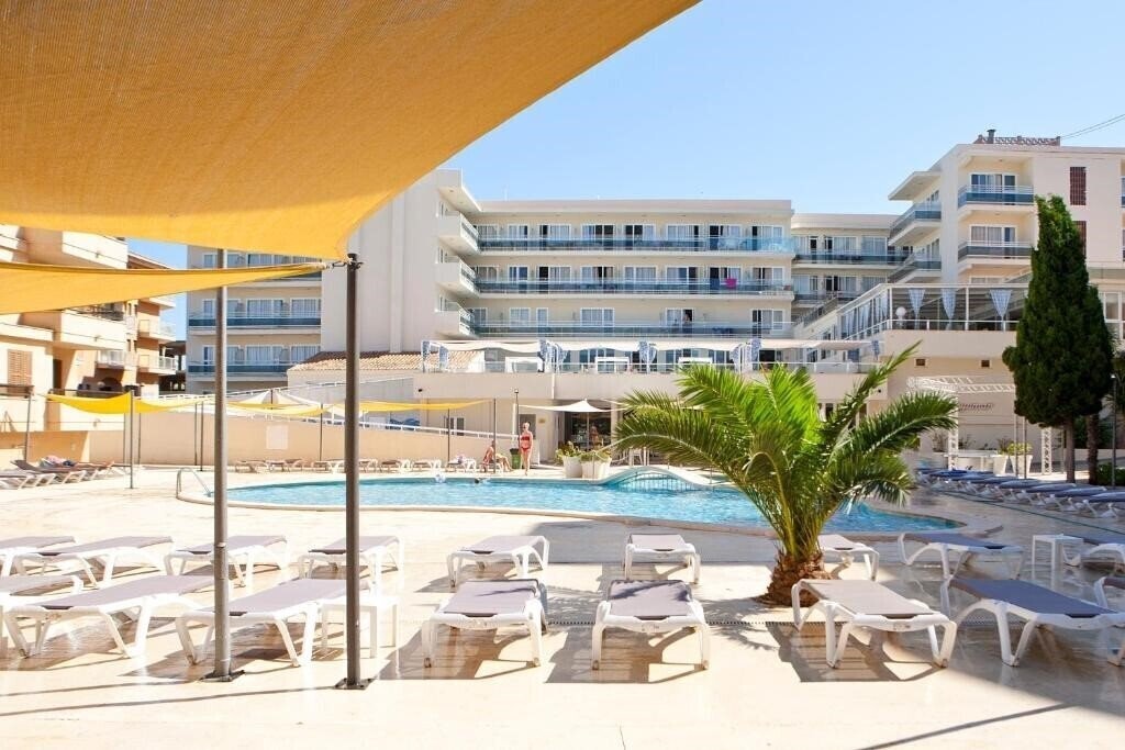 Готель Playamar Apartments 2*