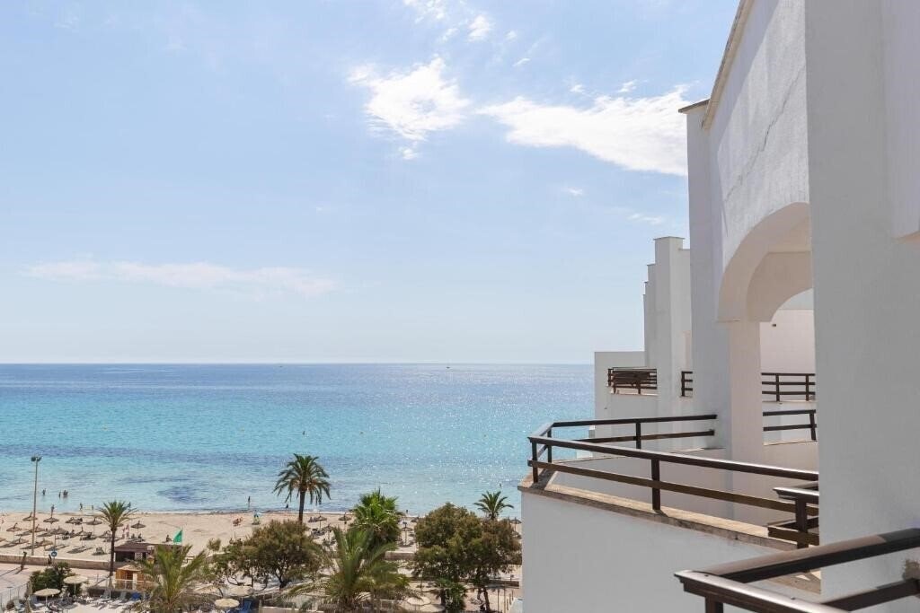 Фото Apartments Midas 3*