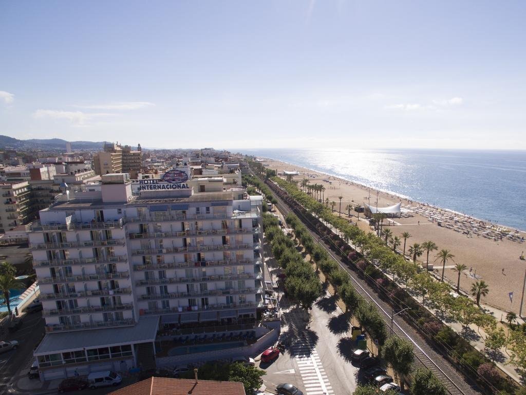 Отель Internacional 2*