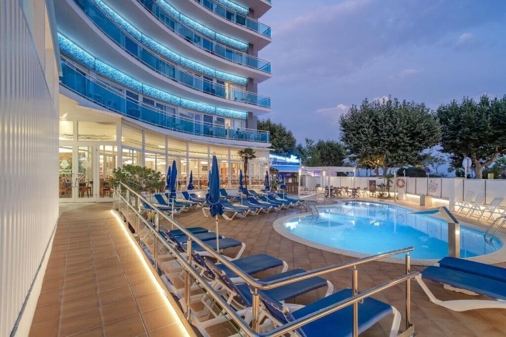Фотография GHT Maritim Hotel 3*