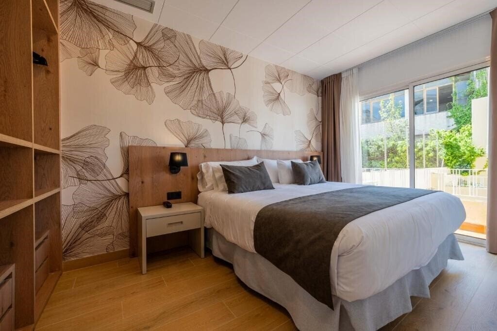 Фото Neptuno Apartments 3*