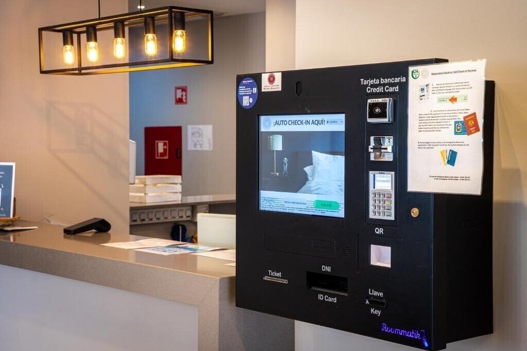 Фотография Apartamentos Comfort Calella 3*