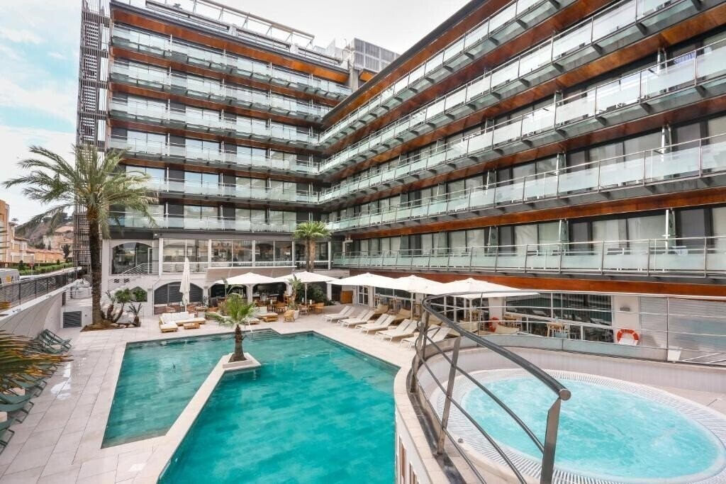 Готель Kaktus Playa 5*