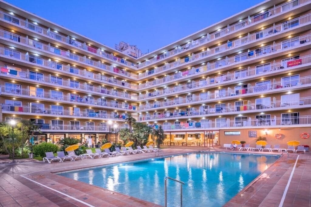 Зображення President Calella 3*