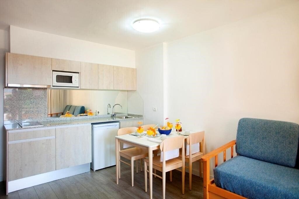 Фото Voramar Cambrils 4*