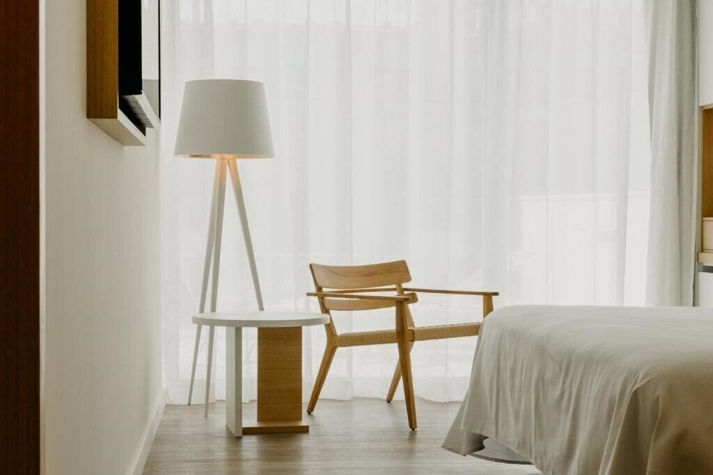 Изображение Instants Boutique Hotel - Adults Only 4*