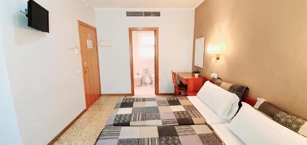 Картинка Marinada Hotel 2*
